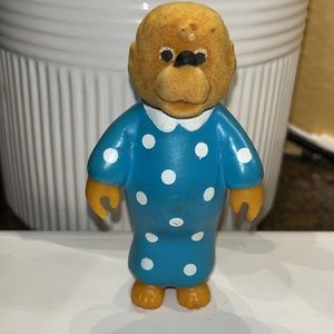Vintage Bernstain Bears Mama Bear 1986 McDonald's Happy Meal Toy